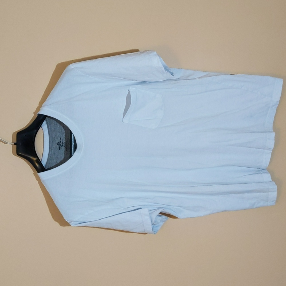 💵2/$10Bundle and Save💵Mountain Ridge| Blue Cotton V-Neck T-shirt